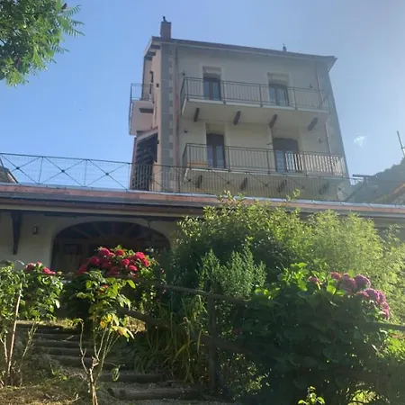 Holiday home Les Tilleuls